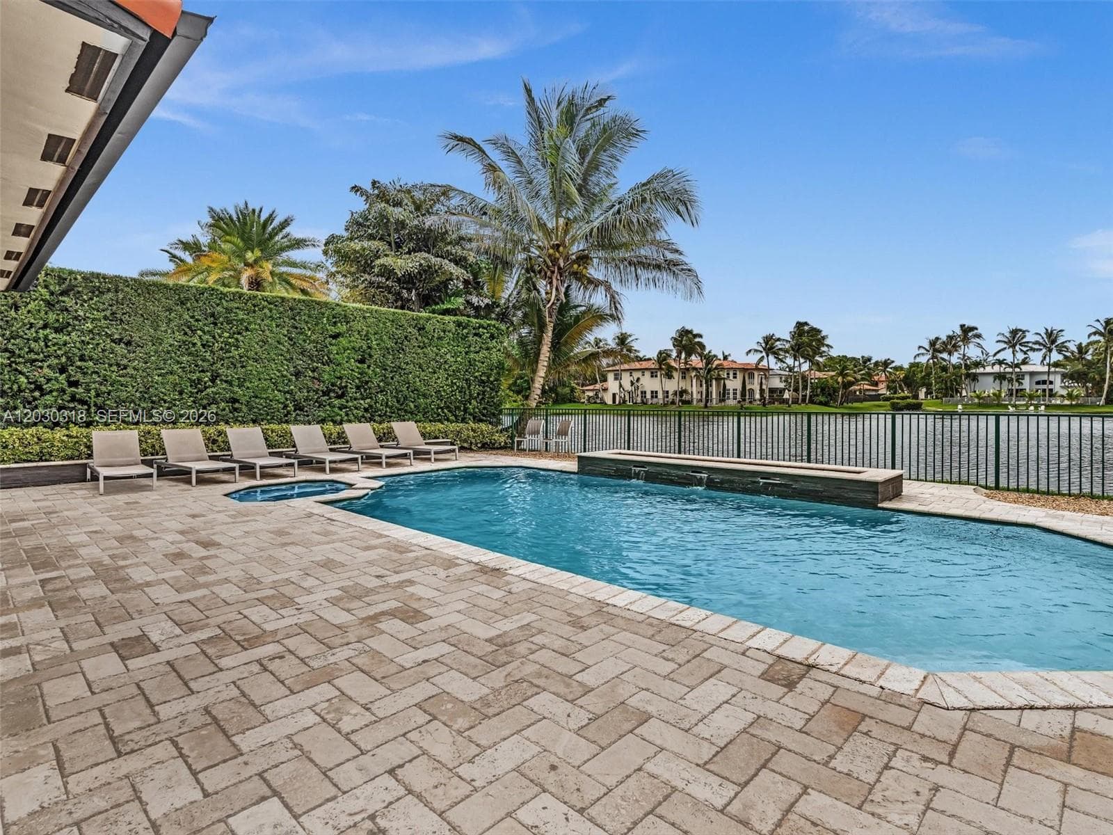 8052 NW 161st Ter, Miami Lakes FL 33016 — 45