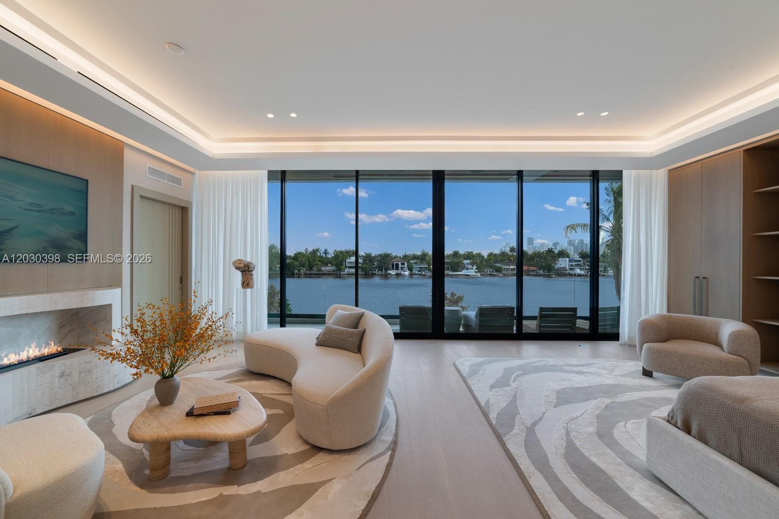 360 S Hibiscus Drive, Miami Beach FL 33139 — 49