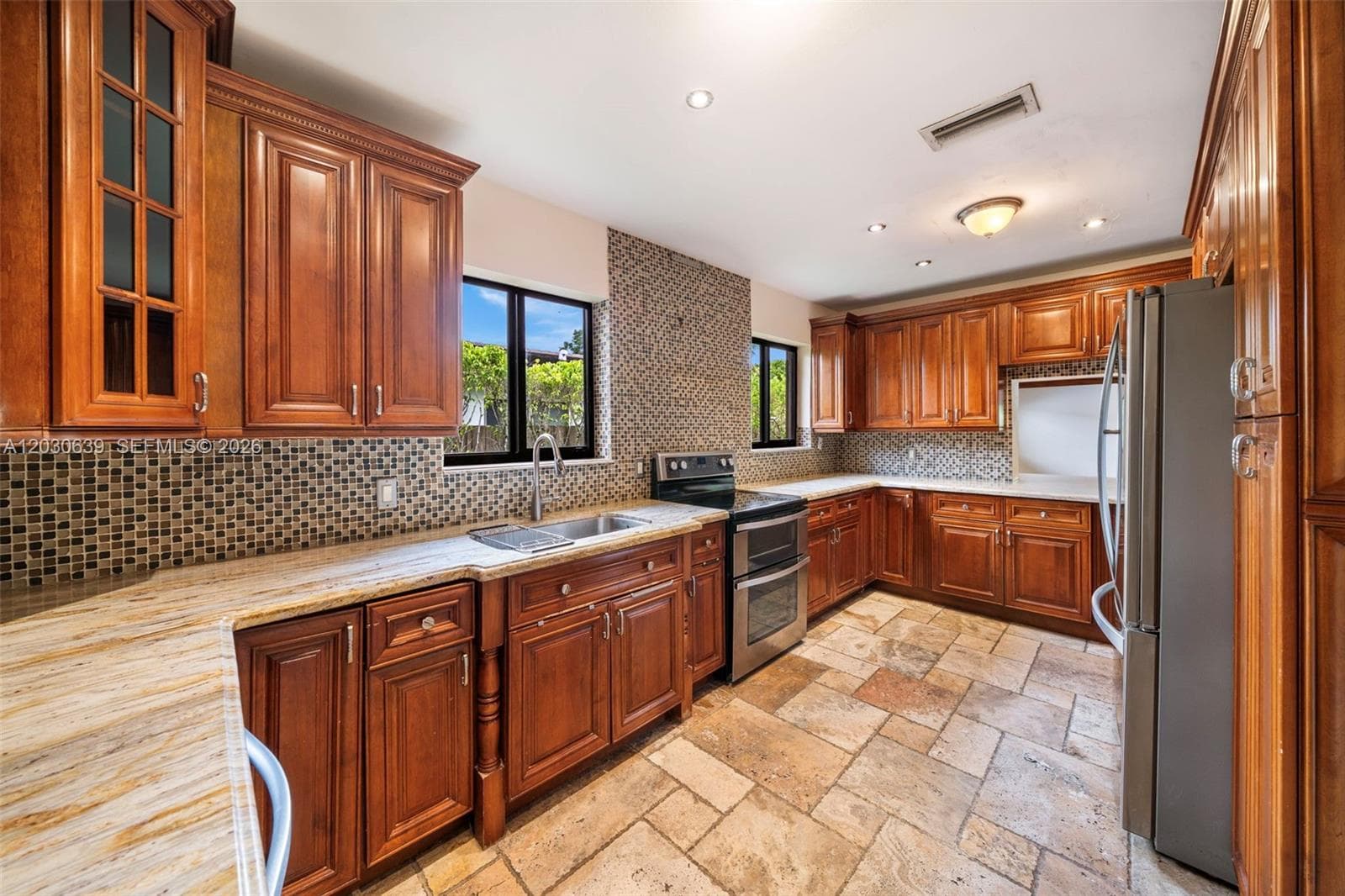 6311 SW 65th Ave, South Miami FL 33143 — 23