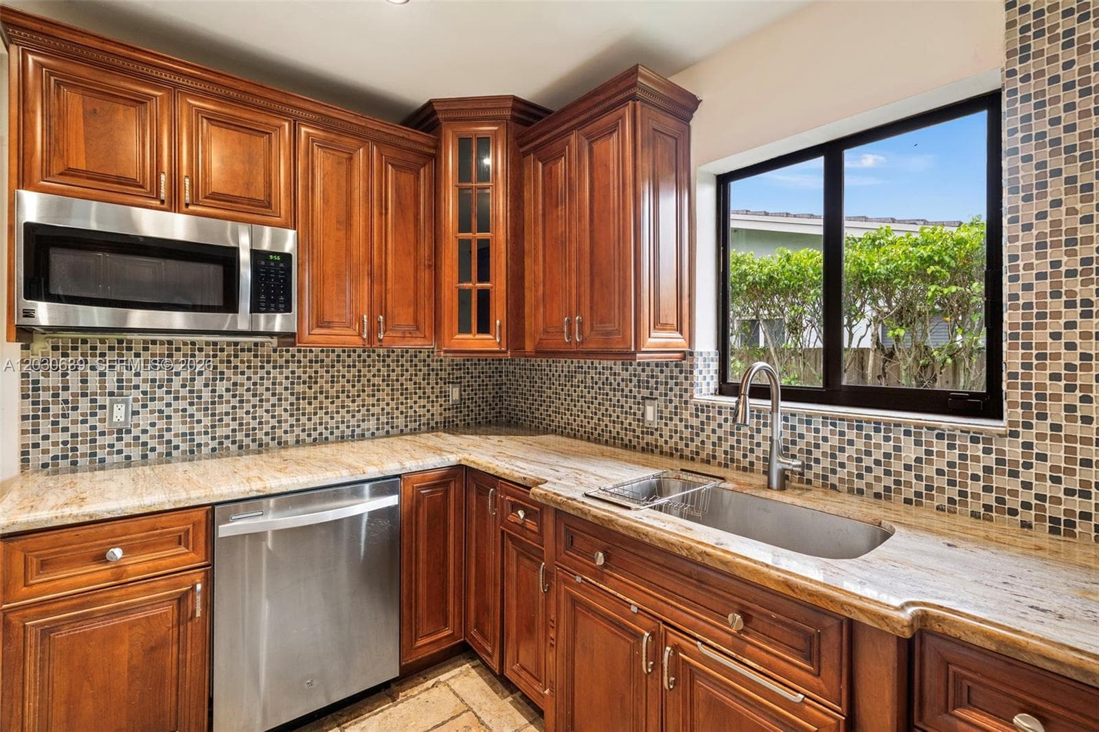 6311 SW 65th Ave, South Miami FL 33143 — 28