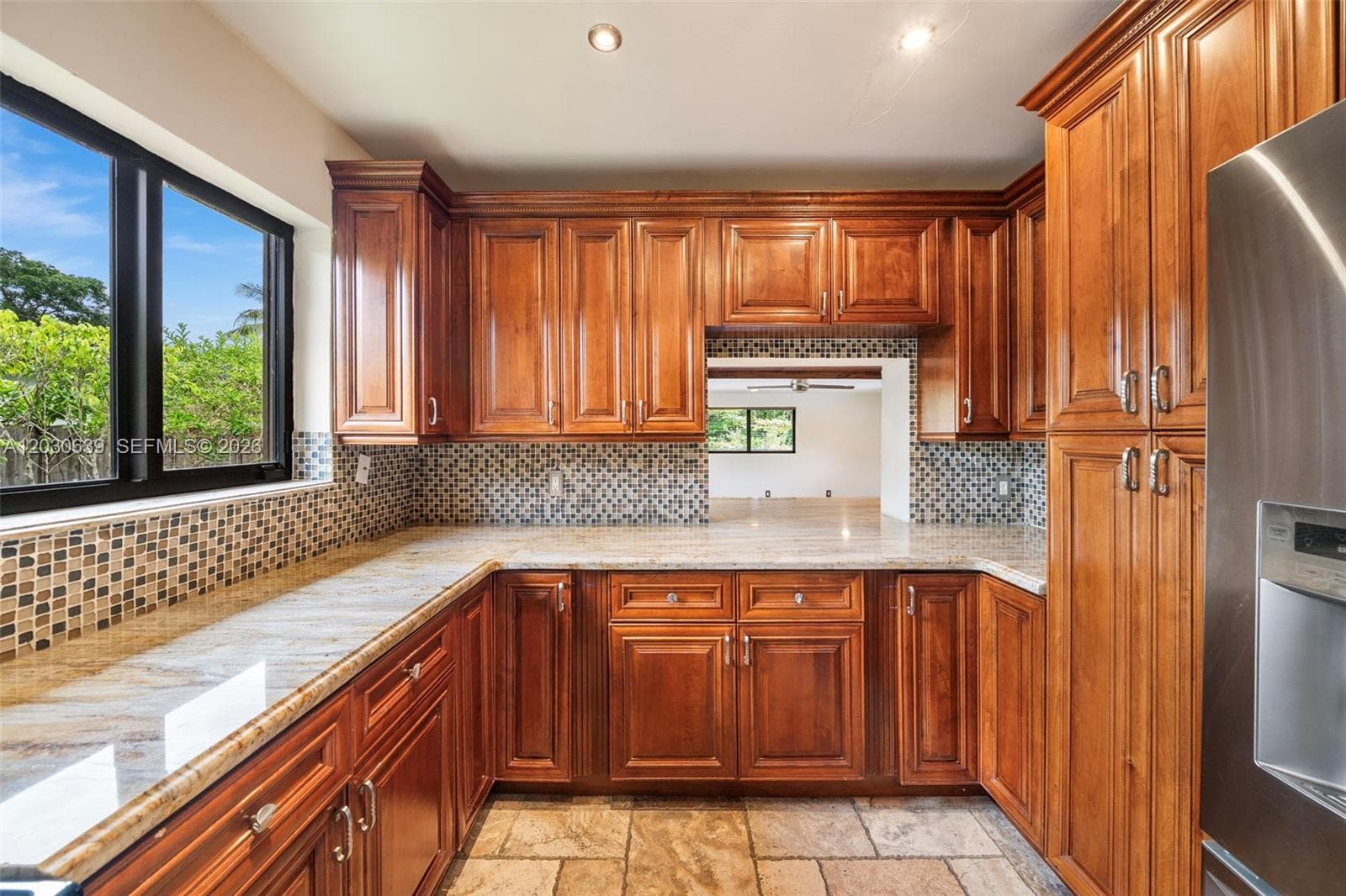 6311 SW 65th Ave, South Miami FL 33143 — 25