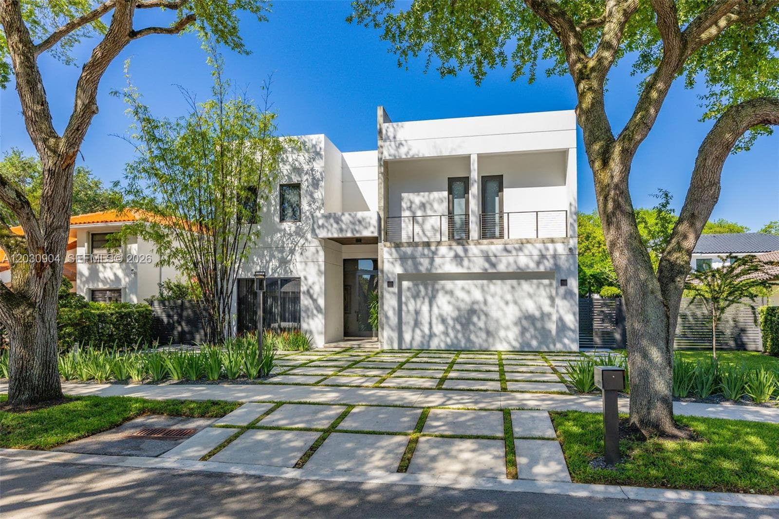 Royal Oaks, Miami Lakes, FL — 5