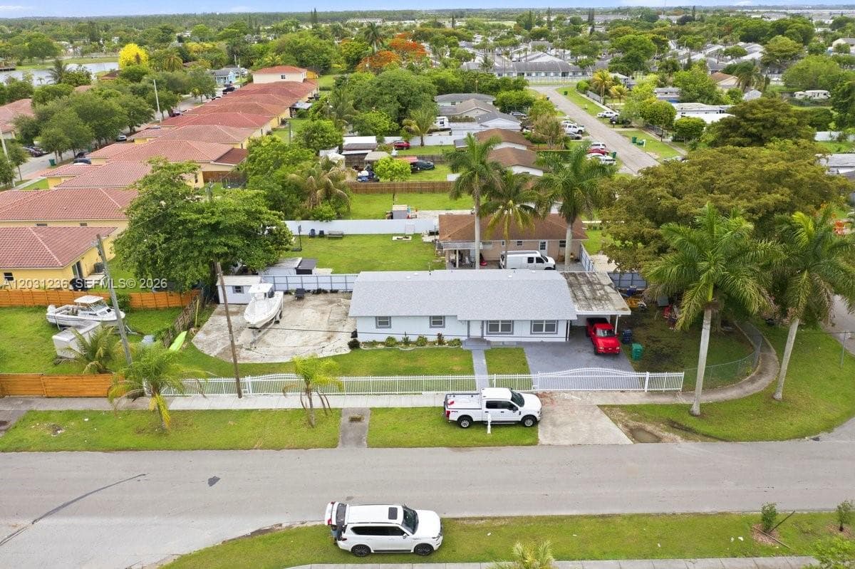 300 SW 8th Ave, Florida City FL 33034 — 5