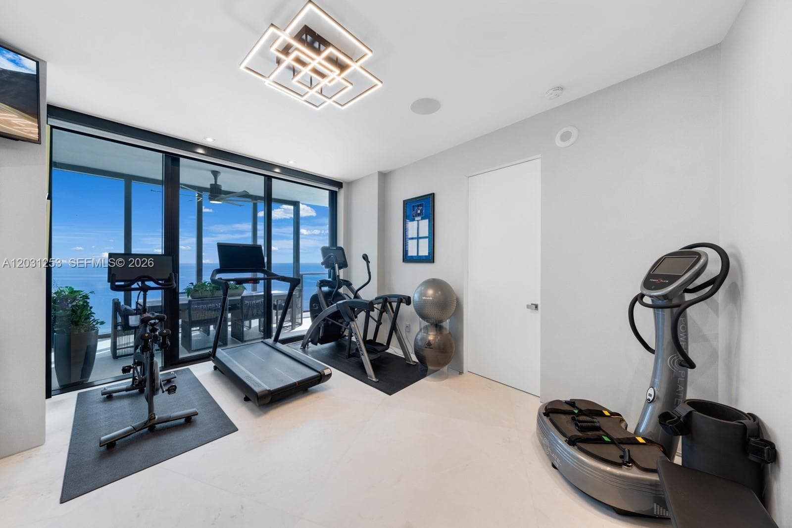 18555 Collins Ave # 4405, Sunny Isles Beach FL 33160 — 50