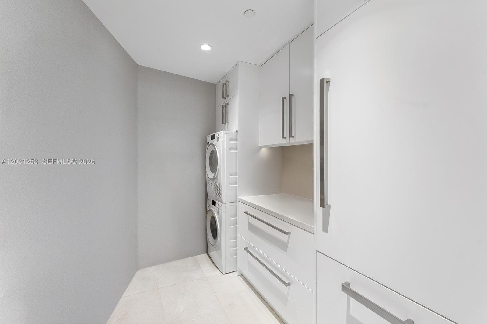 18555 Collins Ave # 4405, Sunny Isles Beach FL 33160 — 58