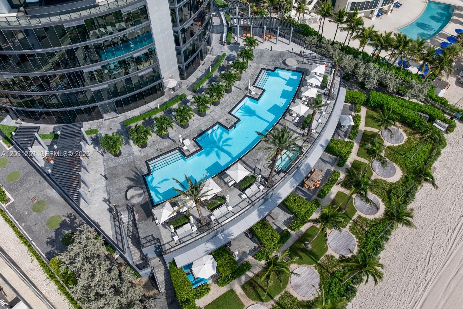 18555 Collins Ave # 4405, Sunny Isles Beach FL 33160 — 87