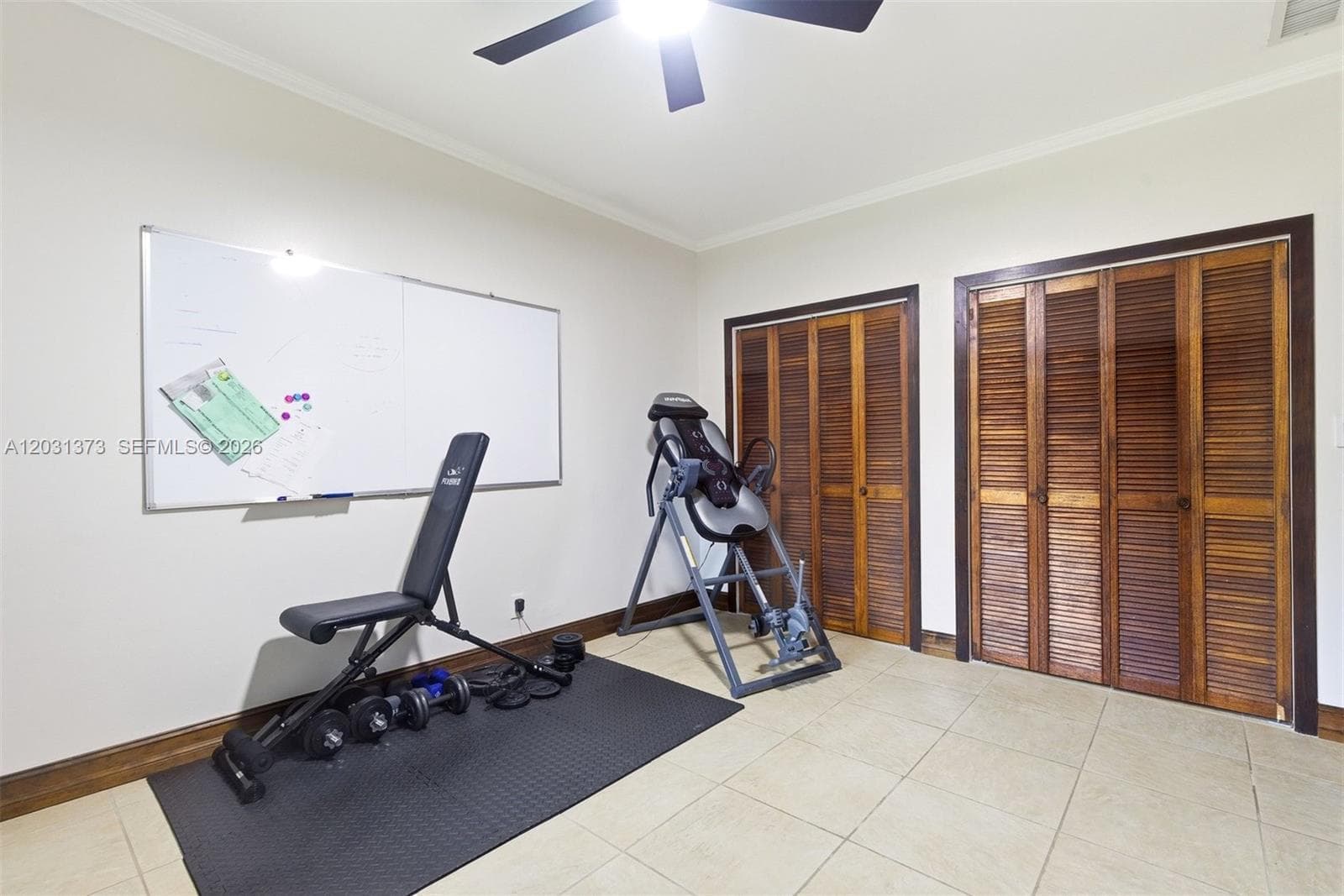 172 NW 90th St, El Portal FL 33150 — 32