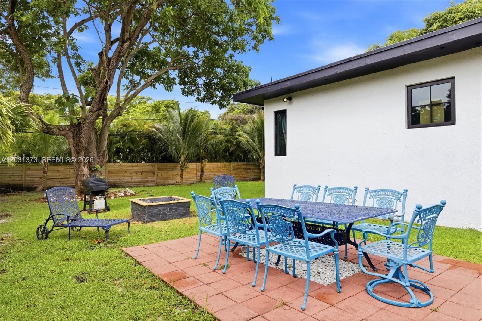 172 NW 90th St, El Portal FL 33150 — 34