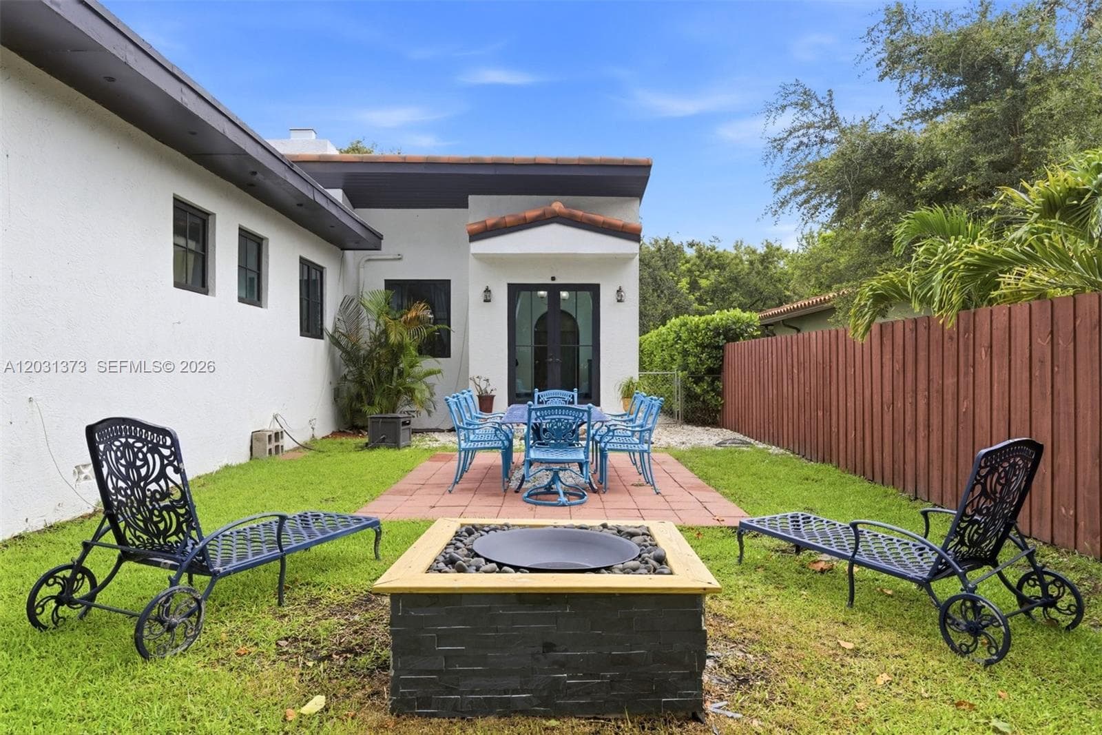 172 NW 90th St, El Portal FL 33150 — 35