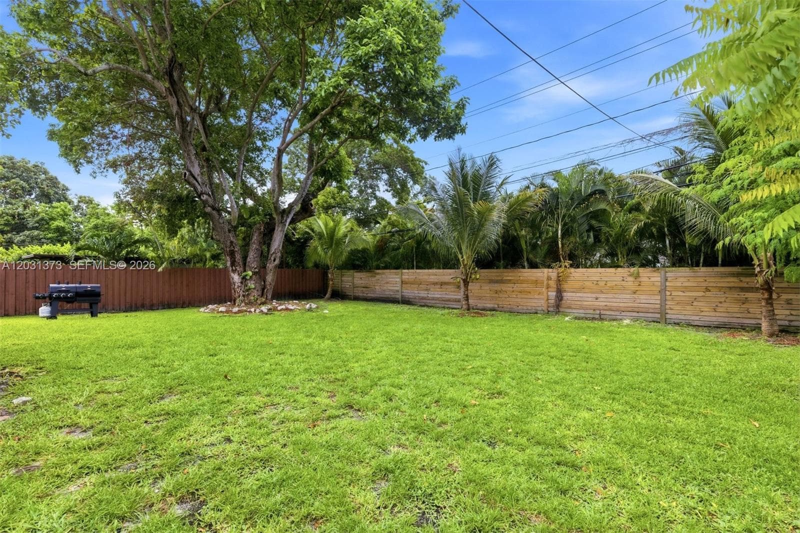 172 NW 90th St, El Portal FL 33150 — 39