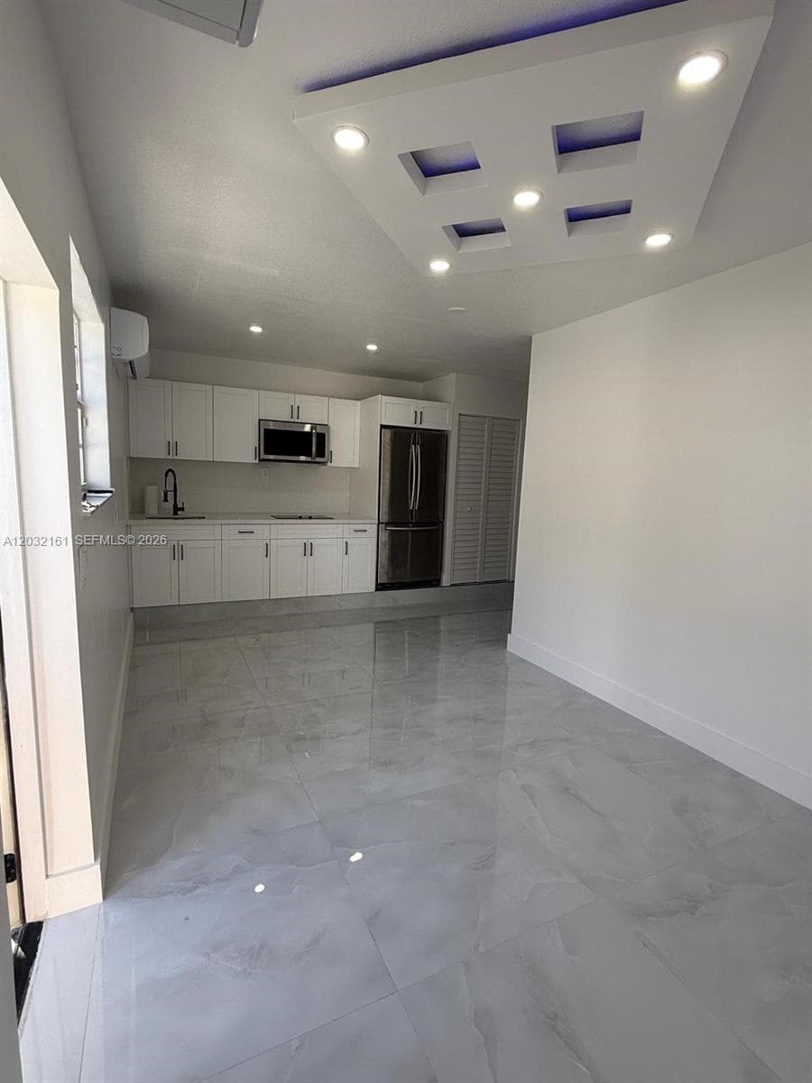 15106 NW 89th Ct, Miami Lakes FL 33018 — 52