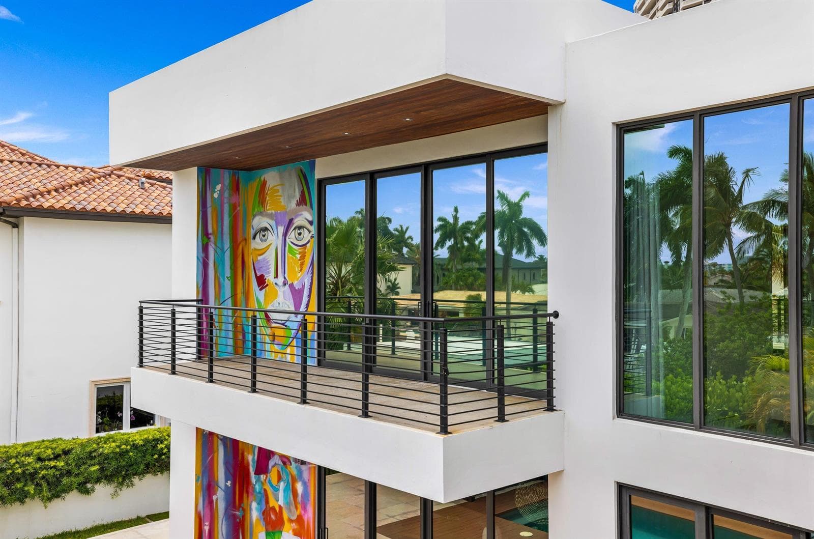 3462 NE 171st Street, North Miami Beach FL 33160 — 90