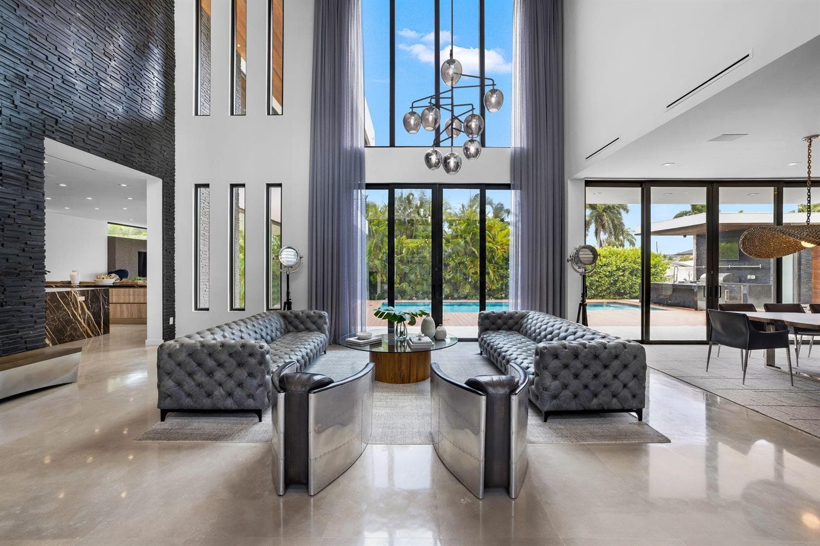 3462 NE 171st Street, North Miami Beach FL 33160 — 15