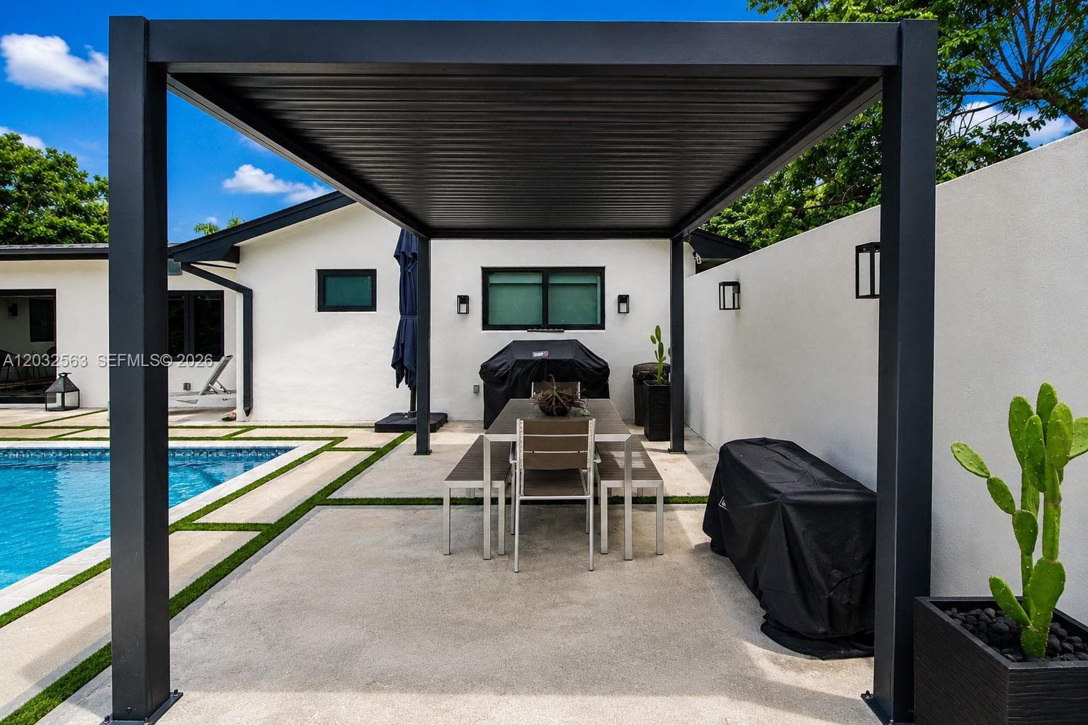 8700 SW 175th St, Palmetto Bay FL 33157 — 40