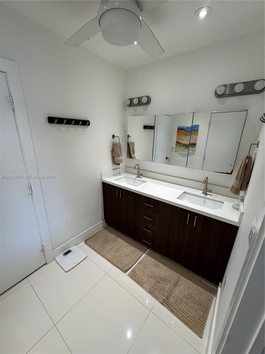 13305 Biscayne Island Ter, North Miami FL 33181 — 25