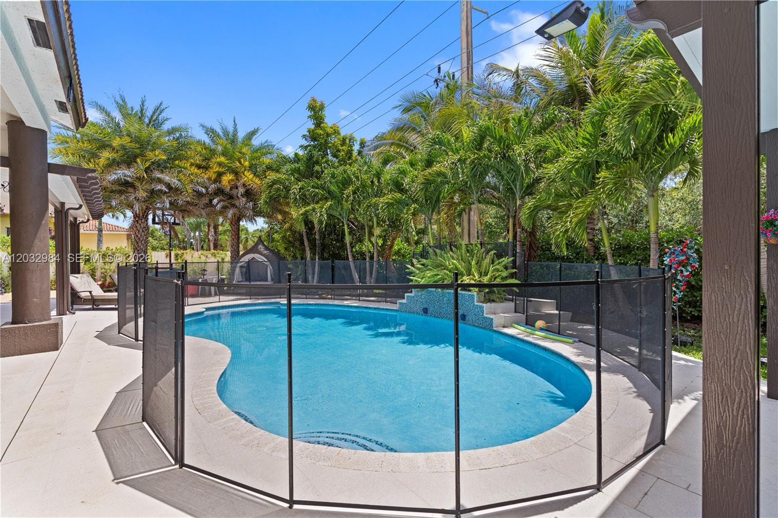 16601 SW 87th Ct, Palmetto Bay FL 33157 — 48