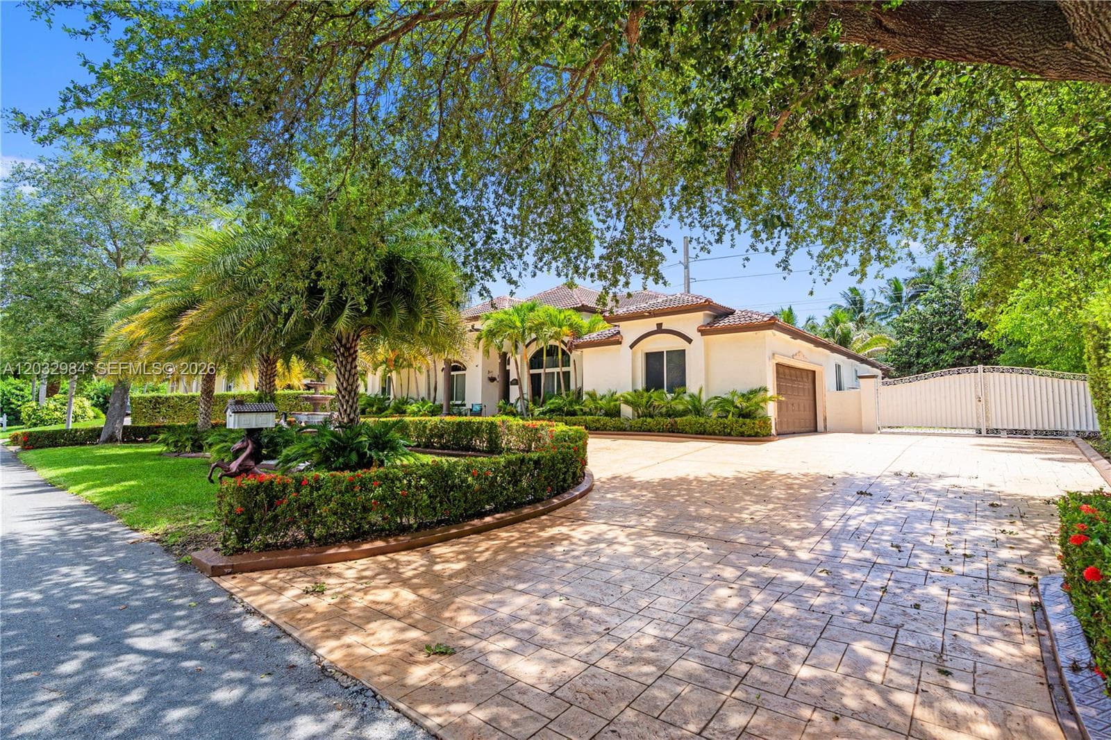 16601 SW 87th Ct, Palmetto Bay FL 33157 — 8