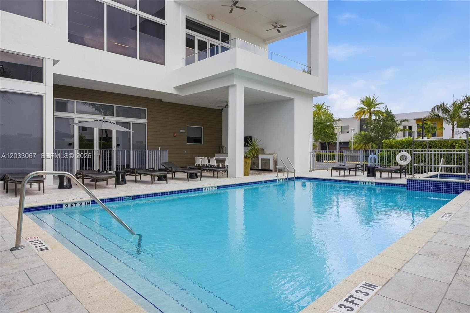 7472 NW 100th Ave, Doral FL 33178 — 66