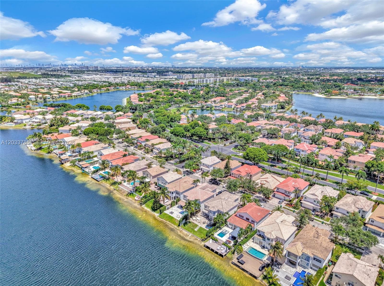 11137 NW 72nd Ter, Doral FL 33178 — 47