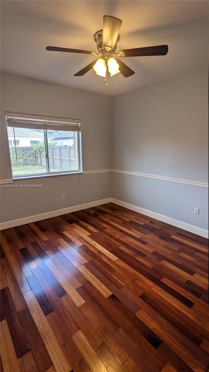 8929 NW 165th Ter, Miami Lakes FL 33018 — 17