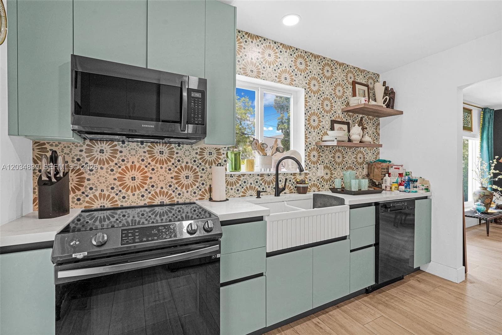 240 Nahkoda Dr, Miami Springs FL 33166 — 33