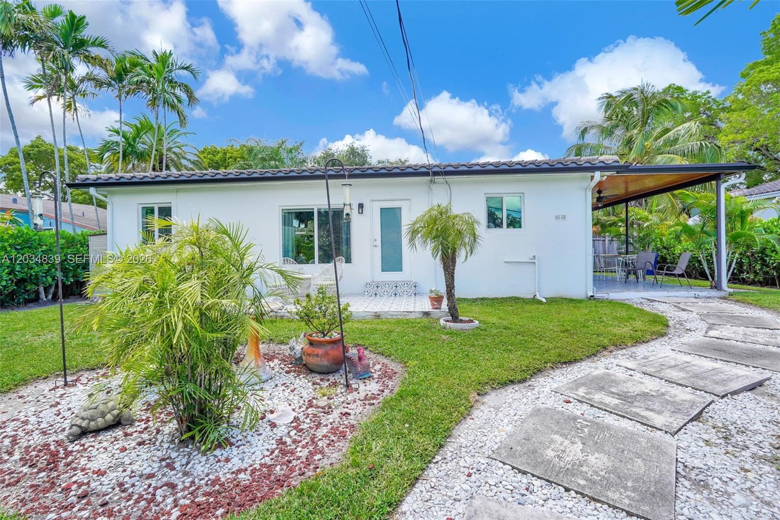 240 Nahkoda Dr, Miami Springs FL 33166 — 54
